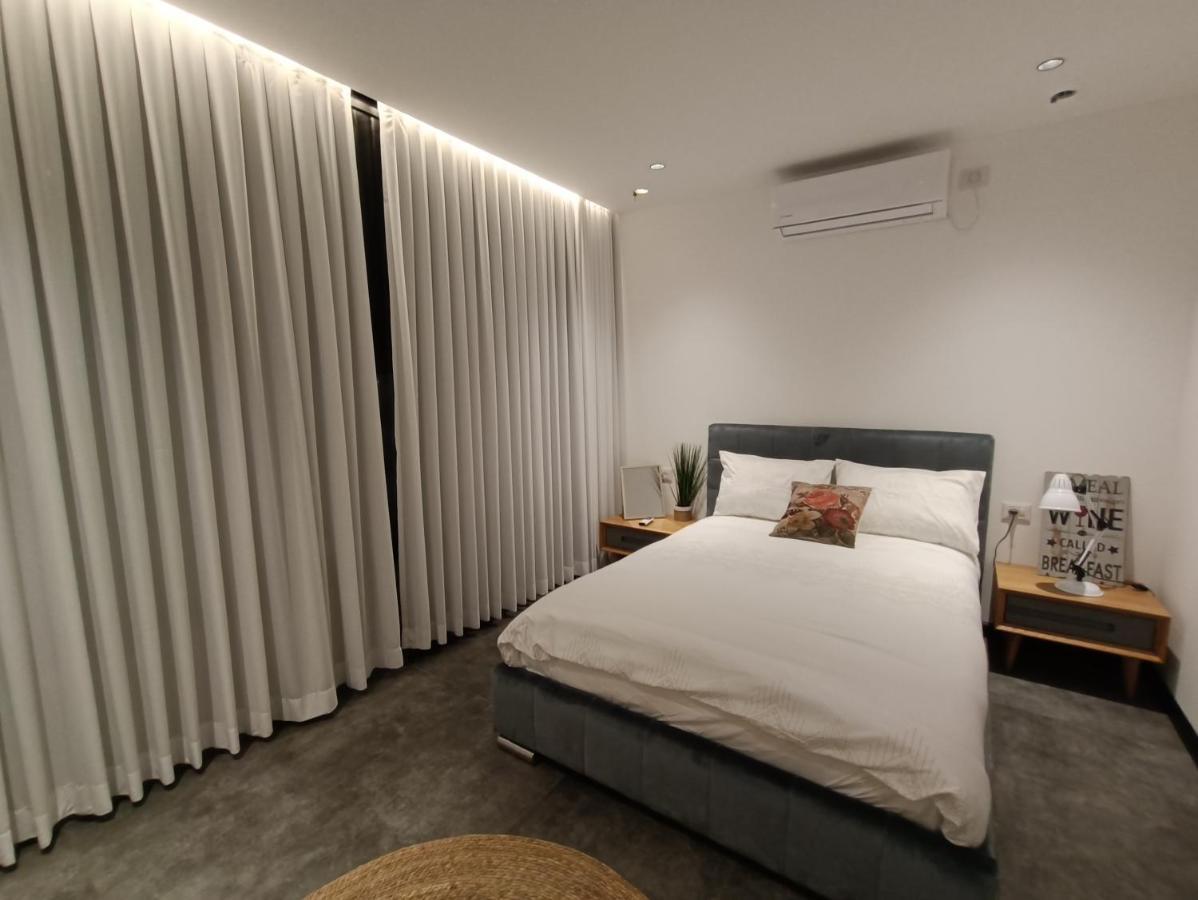 Luxury Aparment 5 Room 2 Minutes From The Beach บัตยัม ภายนอก รูปภาพ